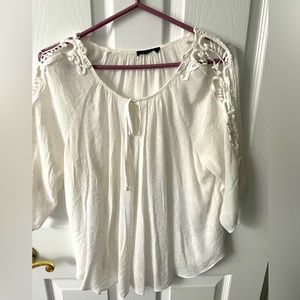 Beautiful cotton white shirt w shoulder detail